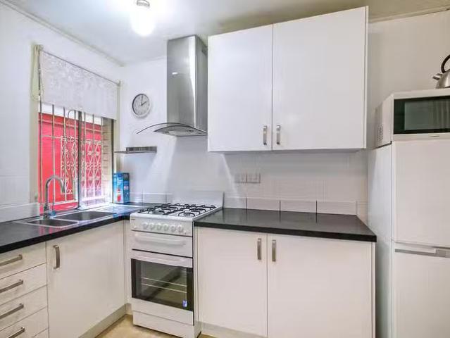 Apartment for rent in Toombul, Queensland