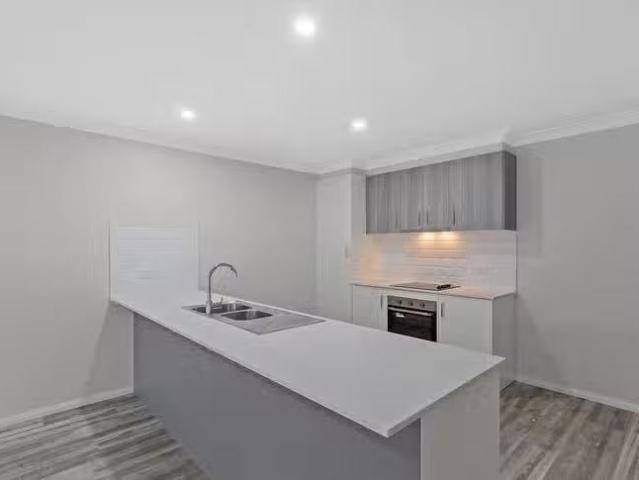 Apartment for rent in Plainland, Queensland
