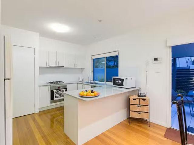 Apartment for rent in Toombul, Queensland