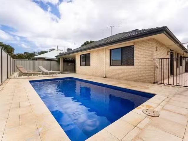 House for rent in Secret Harbour, Western Australia