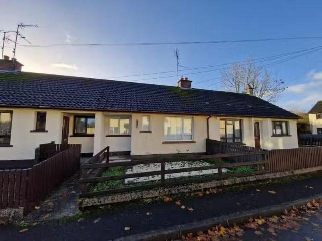 House to rent in Moneygold, Connacht