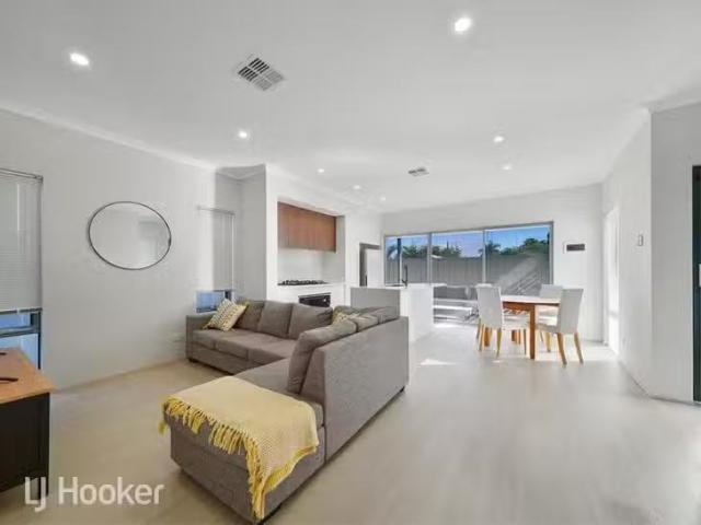 House for rent in Warwick, Western Australia