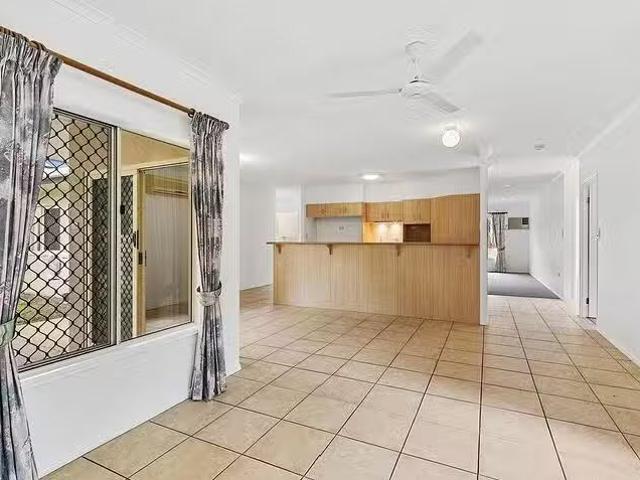 House for rent in Mount Sheridan, Queensland