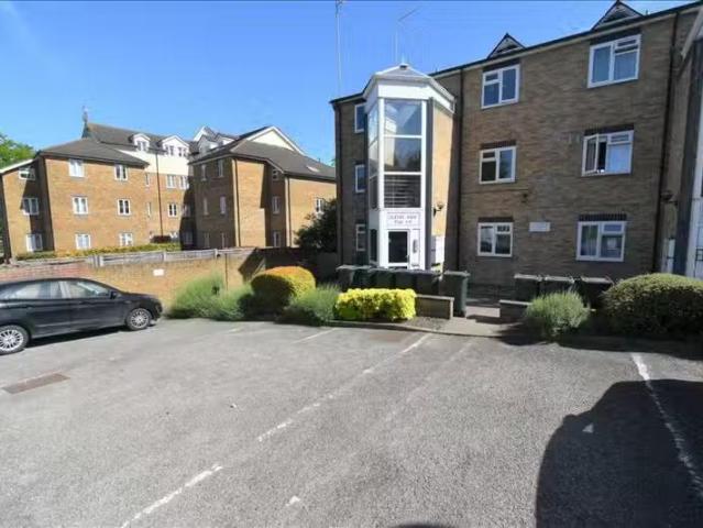 Apartment for rent in Monks Orchard, Kent