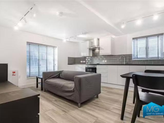 Apartment for rent in Arkley, Greater London