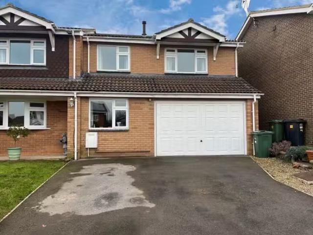 Apartment for rent in Nailsea, North Somerset