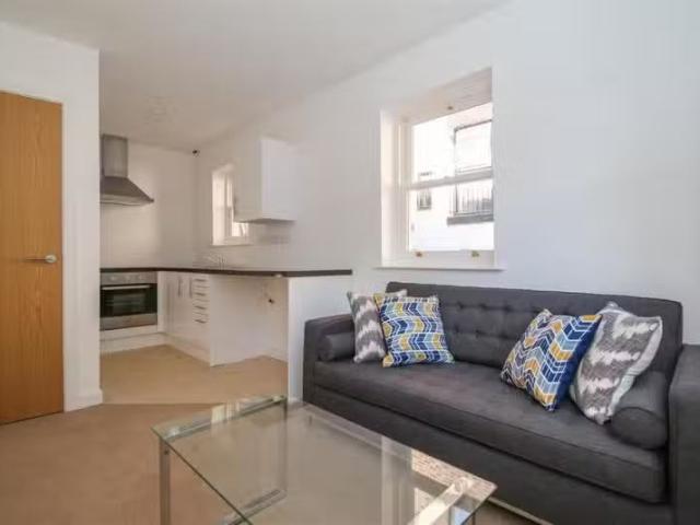 Apartment for rent in South Lane, West Yorkshire