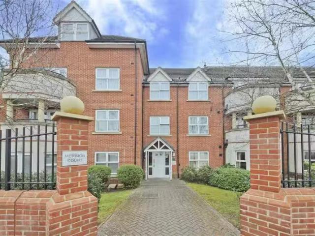 Apartment for rent in Ruislip, Greater London
