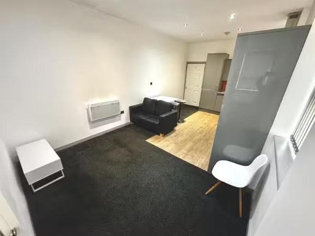 Apartment for rent in North Kensington, Greater London
