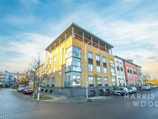 Apartment for rent in Hythe, Fordham Heath