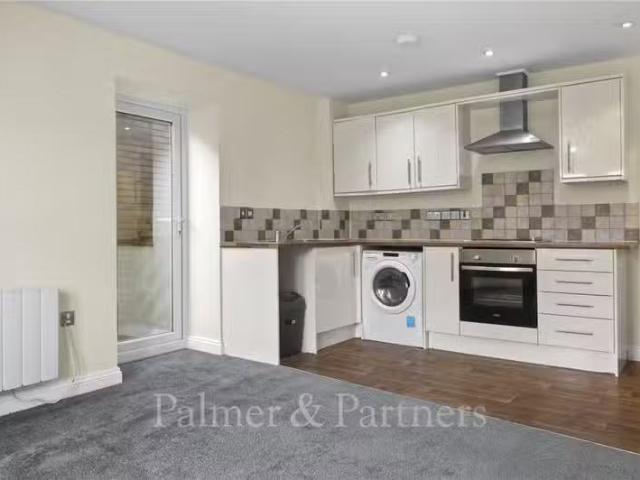 Apartment for rent in Key Street, Suffolk