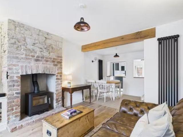 House for rent in Fossebridge, Gloucestershire