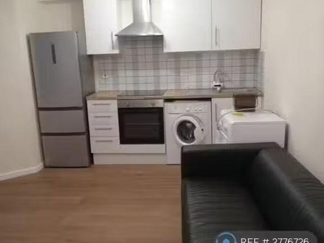House for rent in Falcon Lodge, Wales