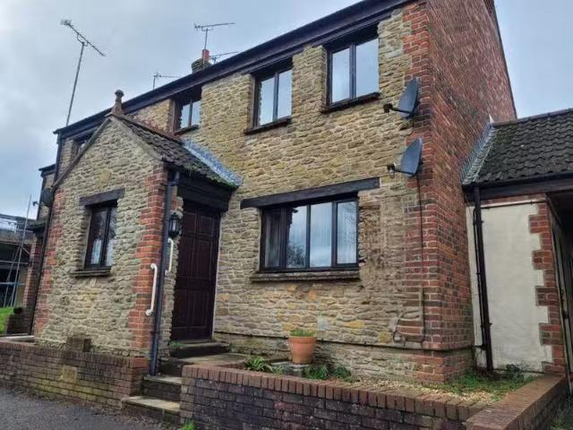House for rent in South Lane, West Yorkshire