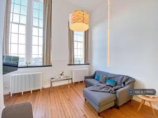 House for rent in Gayfield, Broughton