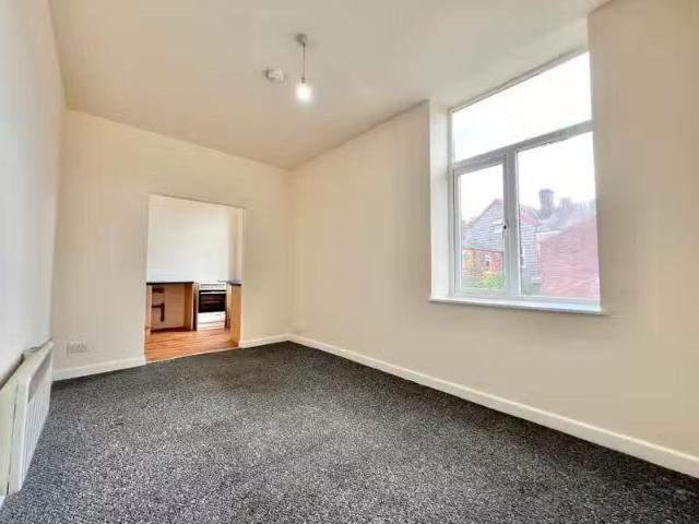 House for rent in Fernhill, Bury
