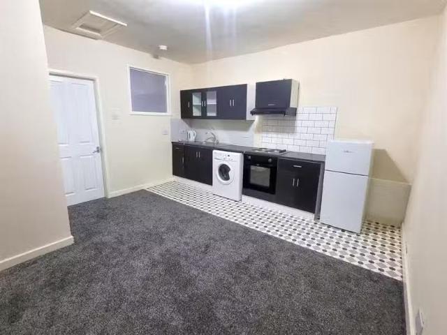 House for rent in Wylde Green, Gravelly Hill