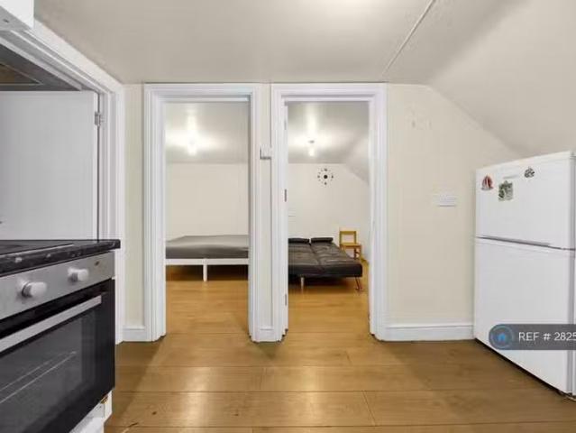 House for rent in Hainault, Greater London