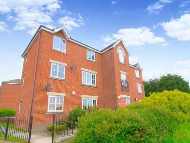 House for rent in Slack Side, West Yorkshire