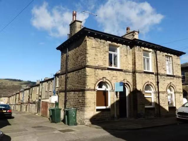 House for rent in Baildon, West Yorkshire