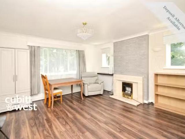House for rent in London Borough of Croydon, Kenley