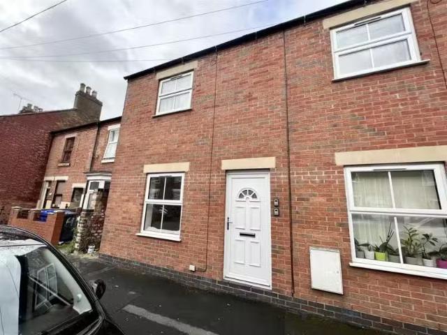 House for rent in Beamhurst, Staffordshire