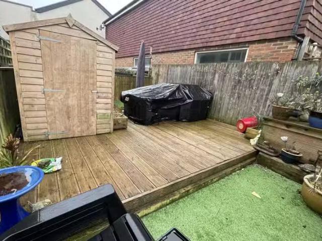 Apartment for rent in Seaford, Iford