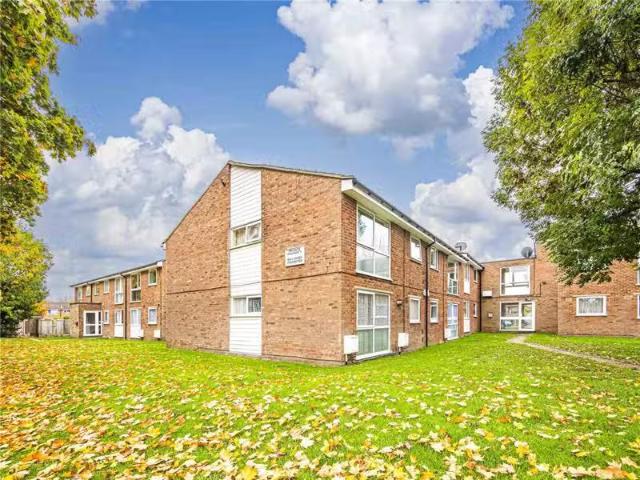 Apartment for rent in Pouchen End, Hertfordshire