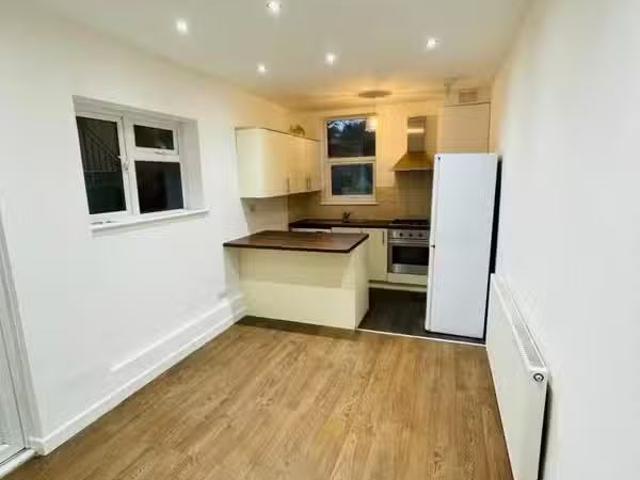 Apartment for rent in Enfield, Greater London