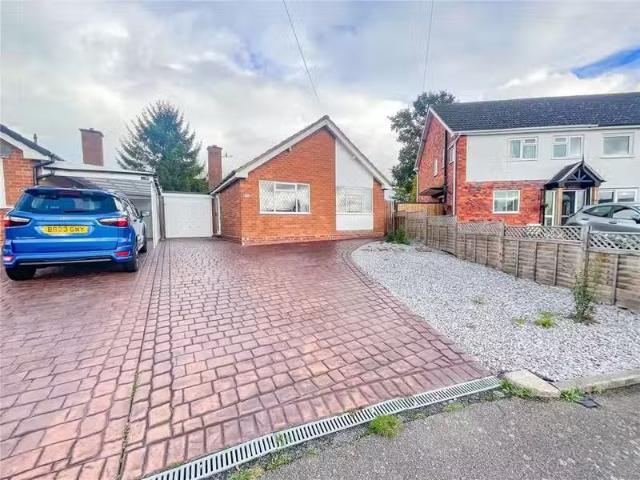 House for rent in Kettlebrook, Staffordshire