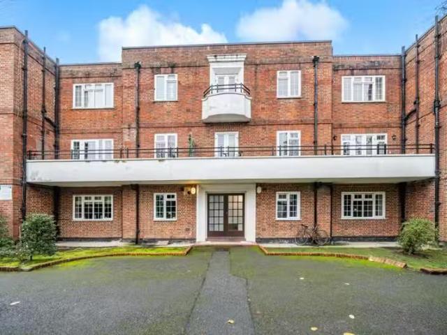 House for rent in Blackhills, Surrey