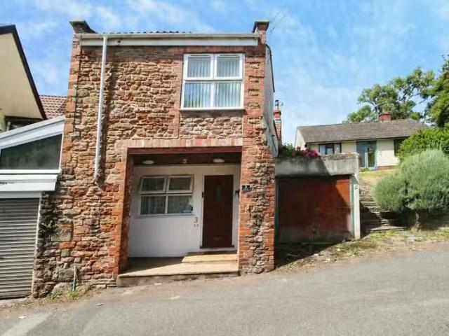 House for rent in Clapton In Gordano, North Somerset