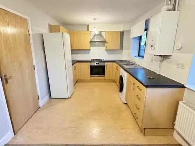 House for rent in Walcot West, Rodbourne