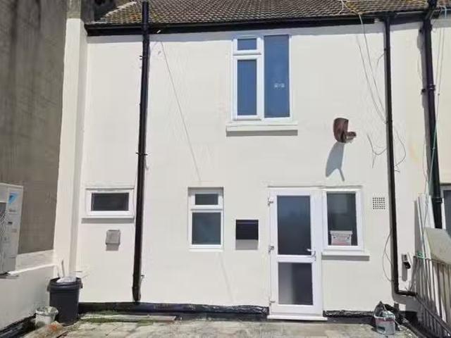 House for rent in Fishersgate, West Sussex
