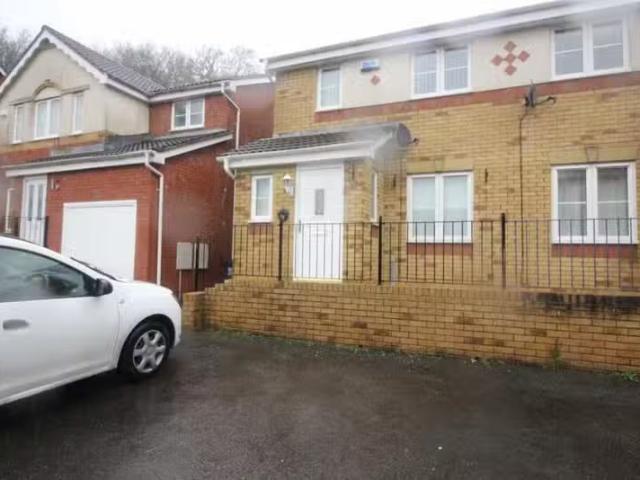 House for rent in Falcon Lodge, Wales