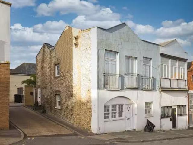 House for rent in East Cliff, Acol