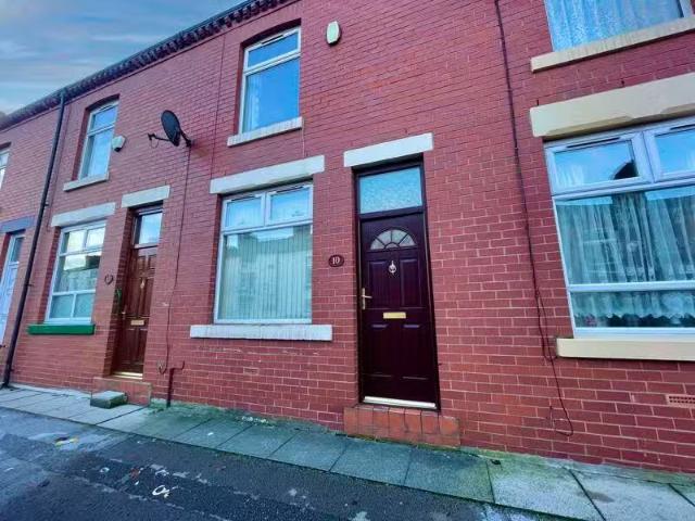 House for rent in Georgia, Greater Manchester