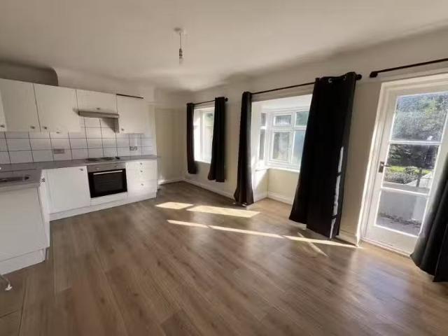 Apartment for rent in World's End, Perryfields