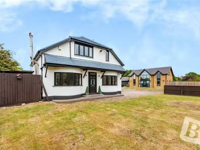 House for rent in Navestock, Navestock Side