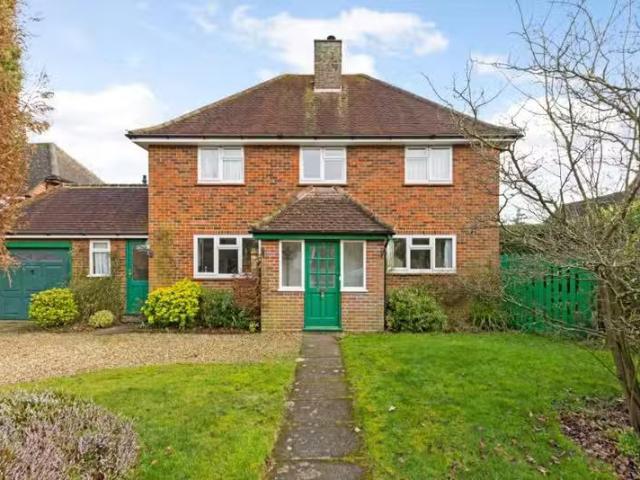 House for rent in Five Acres, Hertfordshire