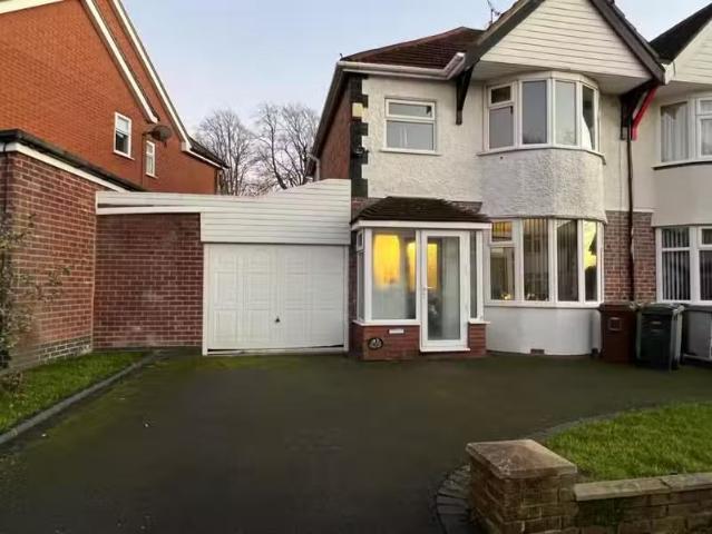 House for rent in Glyndon, Greater London