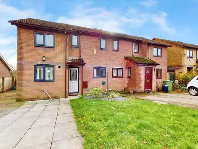 House for rent in Efail Isaf, Wales