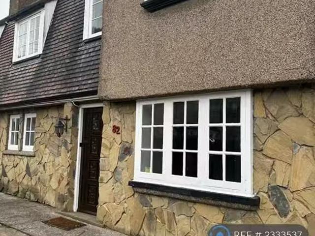 House for rent in Worcester Park Estate, Monks Orchard