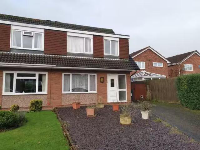 House for rent in Gun Hill, Warwickshire