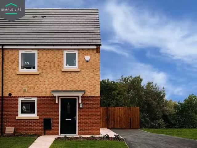 House for rent in Rossmore, Cheshire