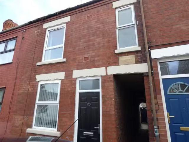 House for rent in Caldermill, East Midlands