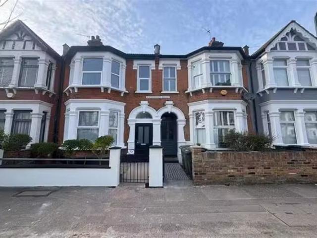 House for rent in Snaresbrook, Greater London