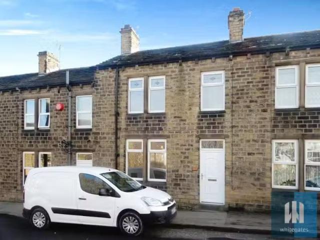 House for rent in Almondbury, West Yorkshire