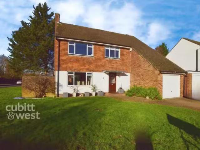 House for rent in Fole, Surrey