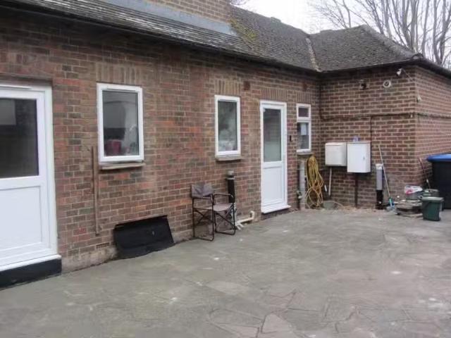 House for rent in Addlestone, Runnymede